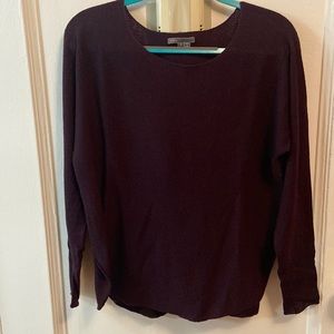 Vince size S eggplant wool 30% /cashmere 79% boxy sweater side splits below hip